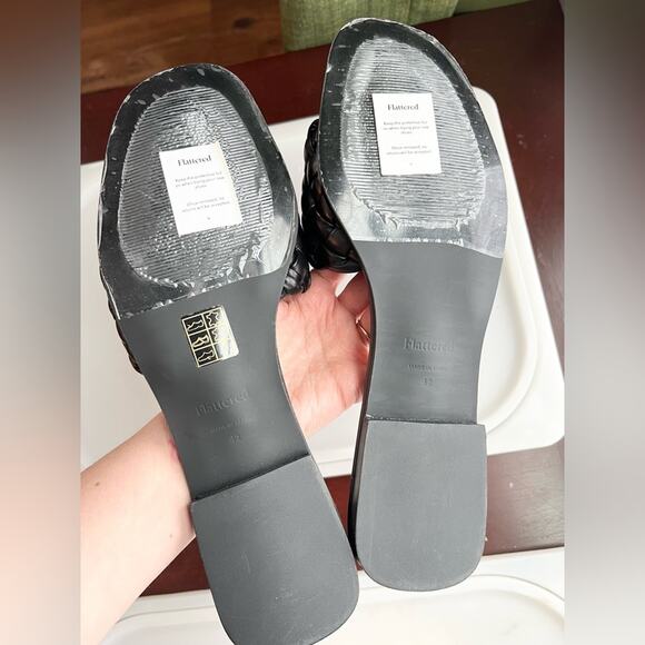 Tuckernuck NWOB flattered minou leather black woven sandals flats beach summer - Picture 8 of 10